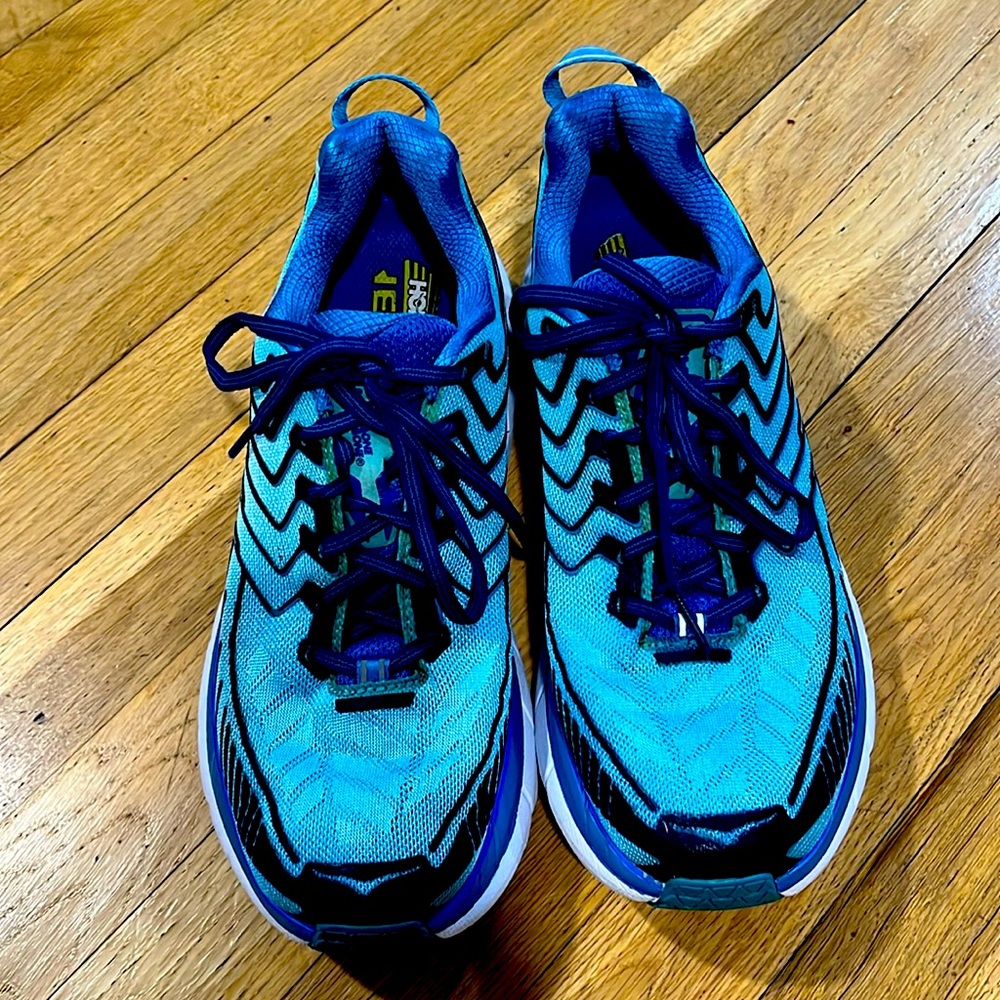 Hoka Clifton 4